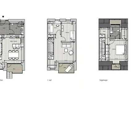 New Three-story Harbour House In בית נופש *